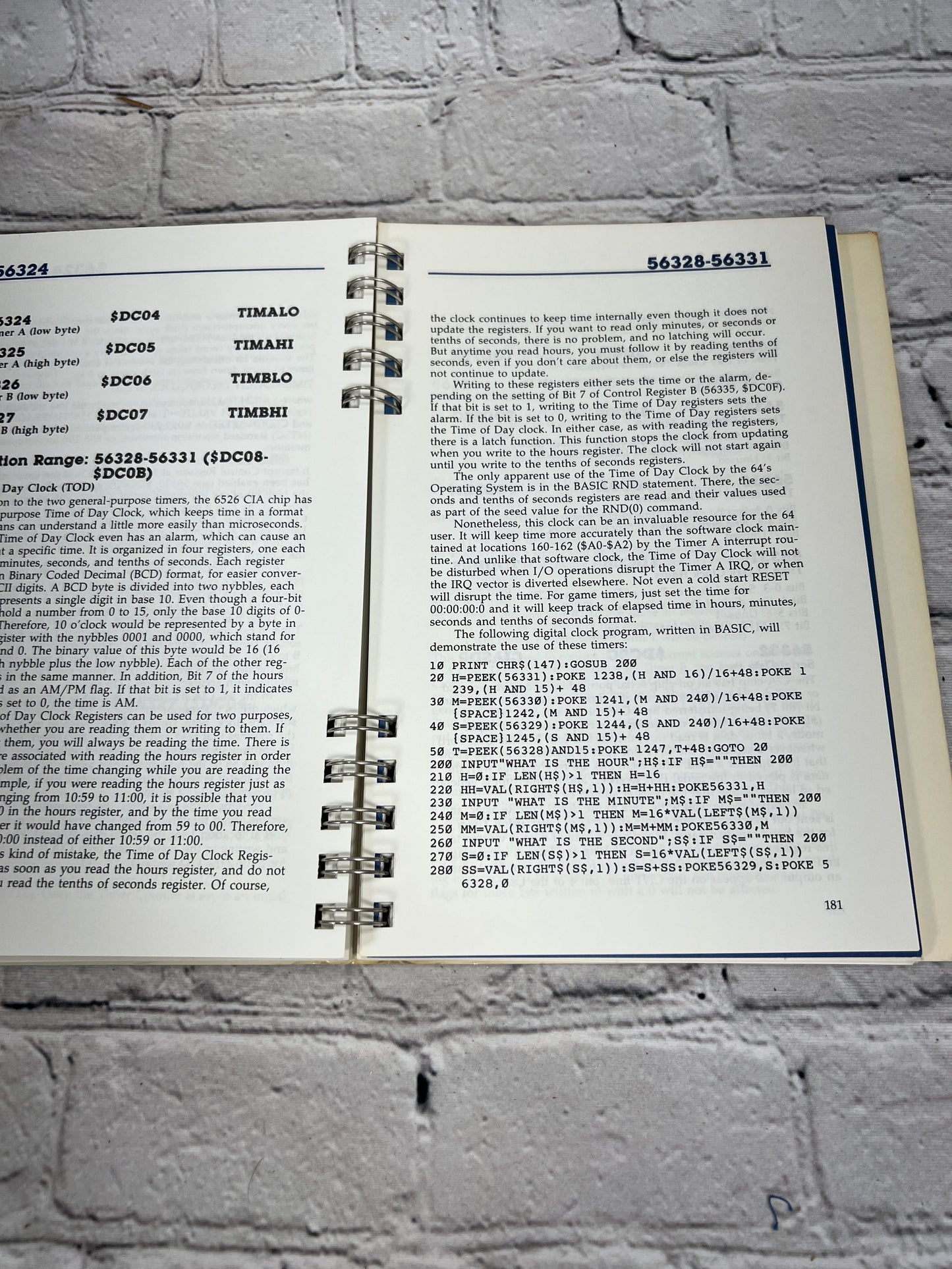 Mapping the Commodore 64. Book/Manual By Sheldon Leemon [2nd Print · 1984]