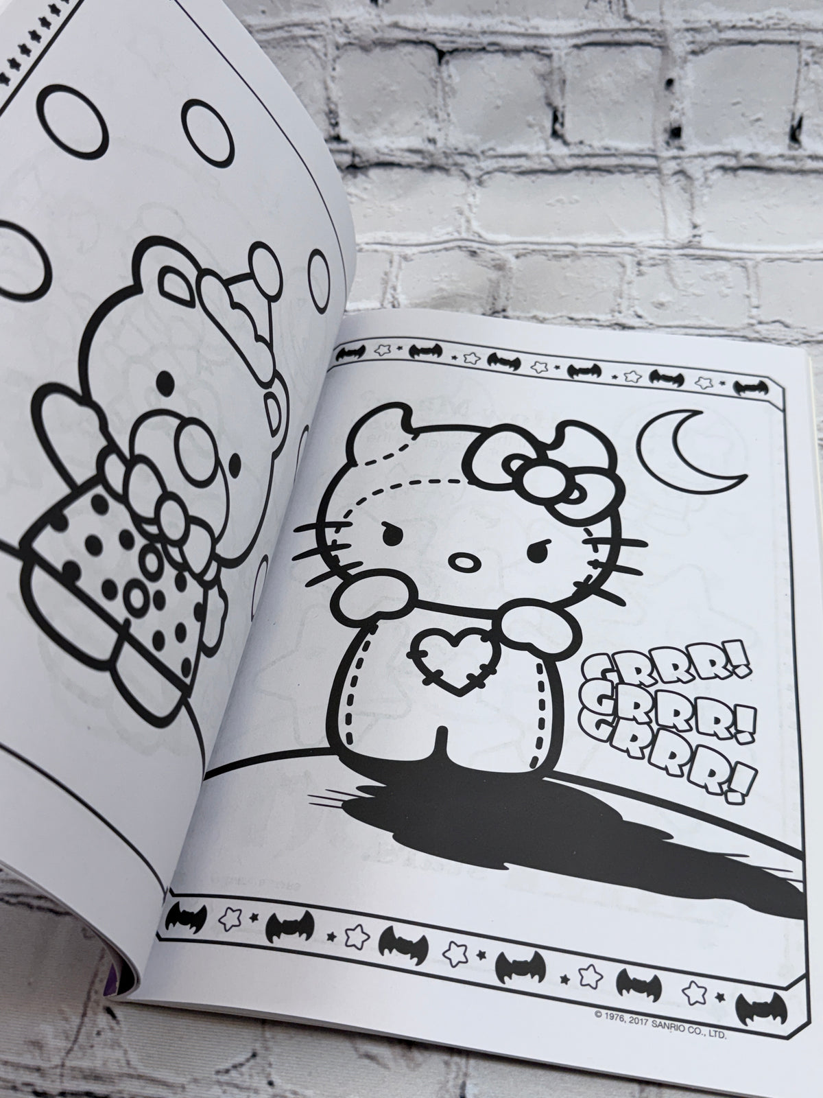 Hello Kitty Halloween Coloring and Activity