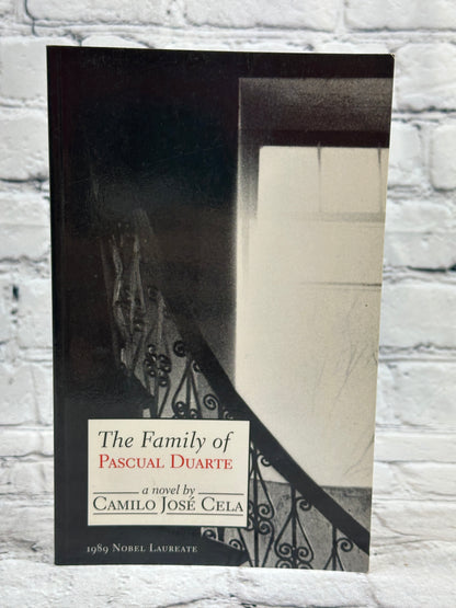 Family of Pascual Duarte (Spanish Literature Series)