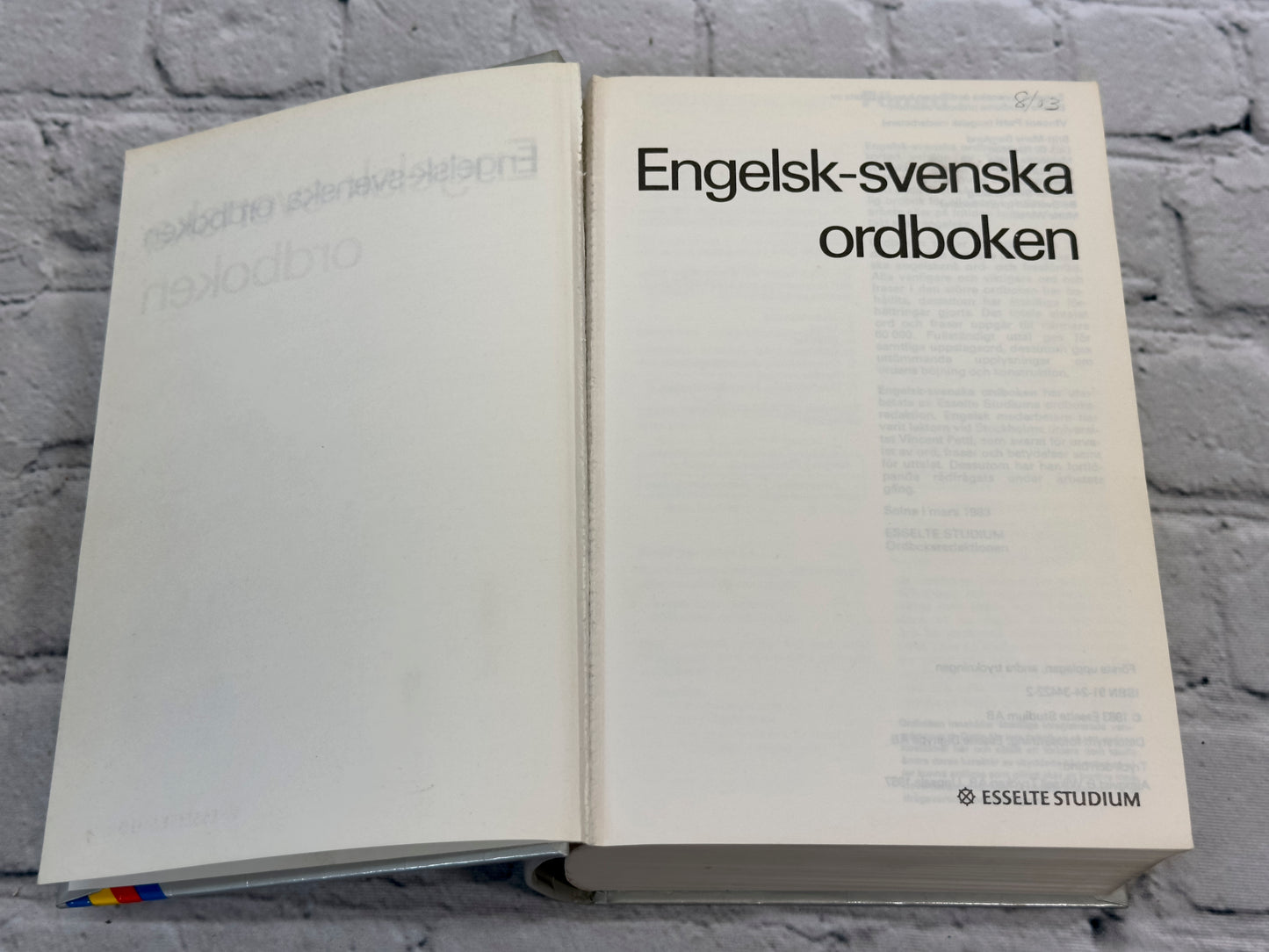 Engelsk-svenska Svensk-engelska Ordboken [1983 · English-Sweedish Dictionary]