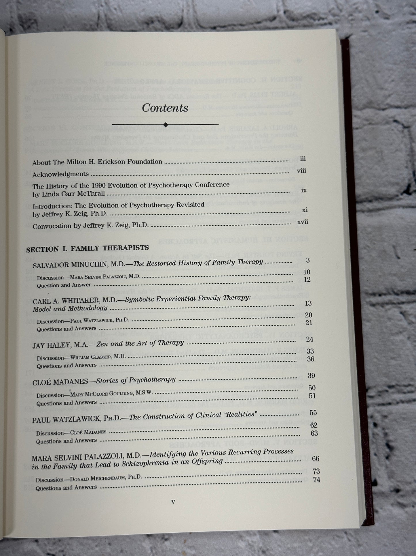 The Evolution of Psychotherapy: the Second Conference By Zeig, Jeffrey [1992]