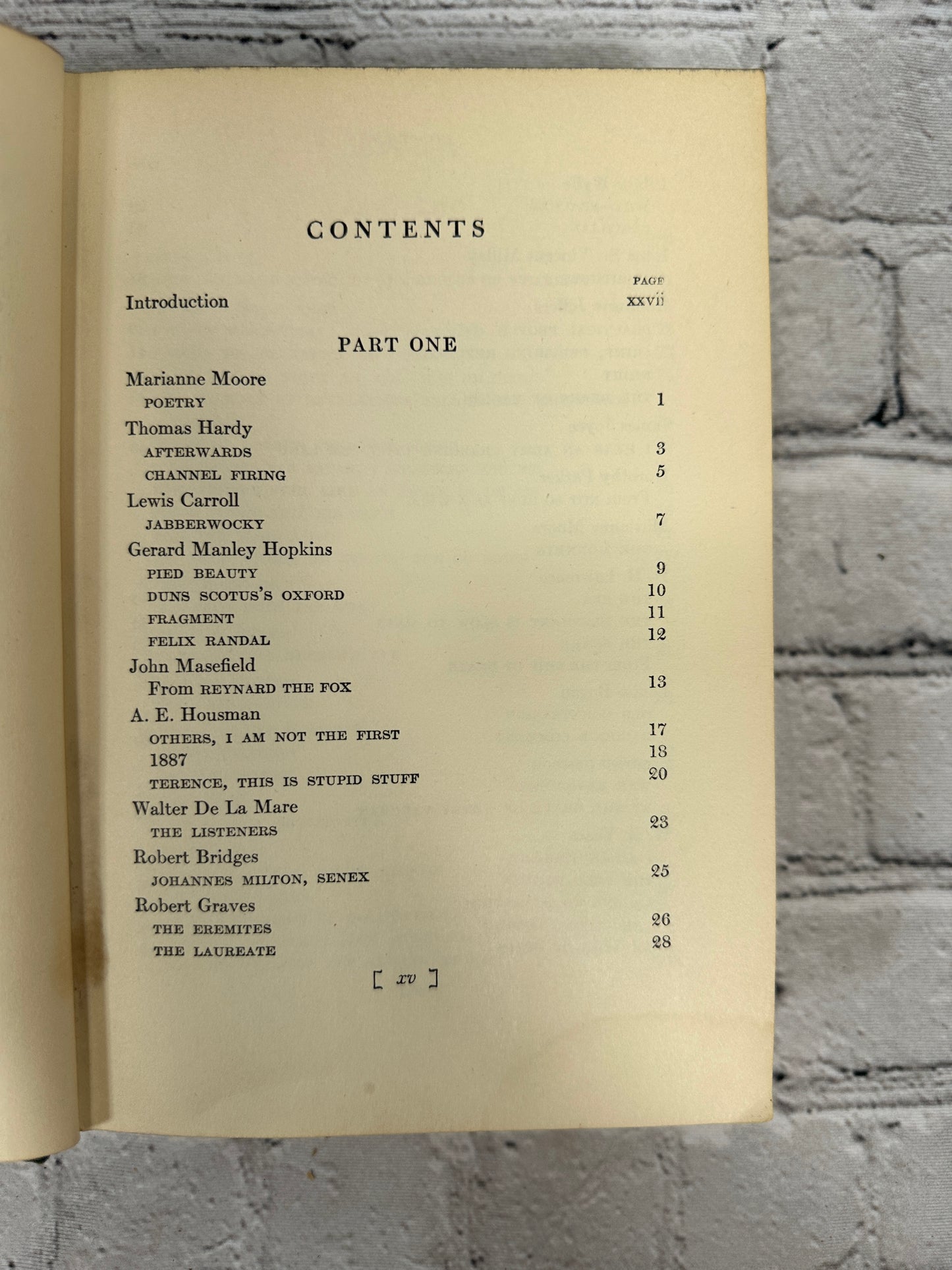 A New Anthology of Modern Poetry by Selden Rodman [1946]