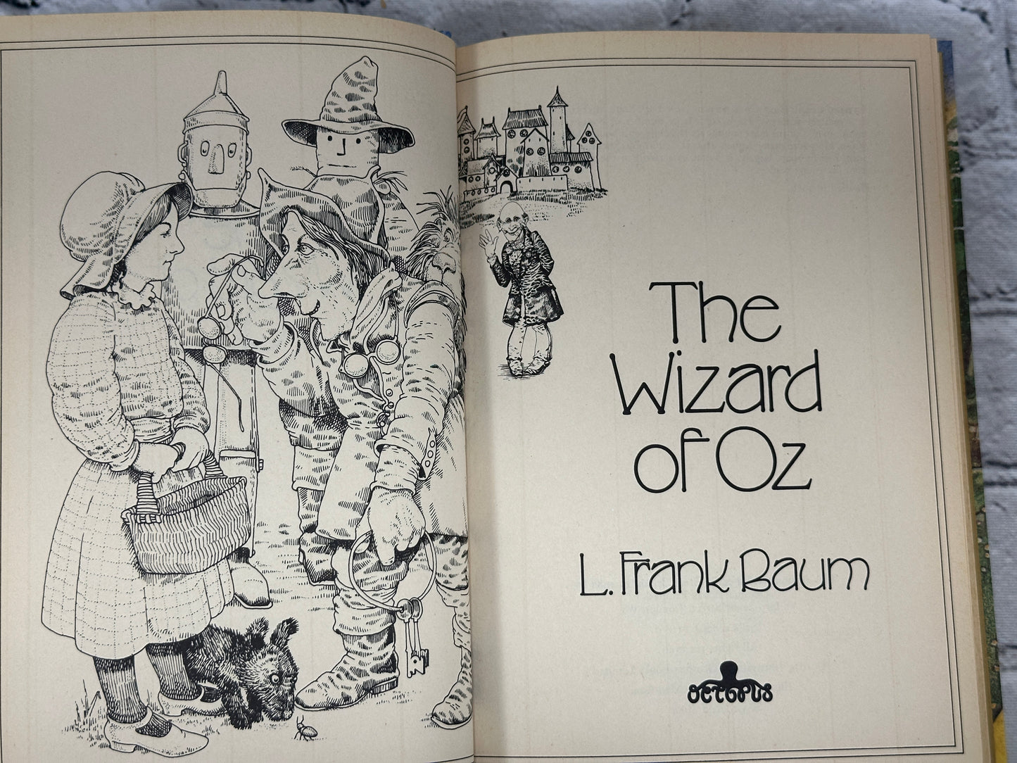 Wizard of Oz [Treasury of Childrens Classics · 1982]