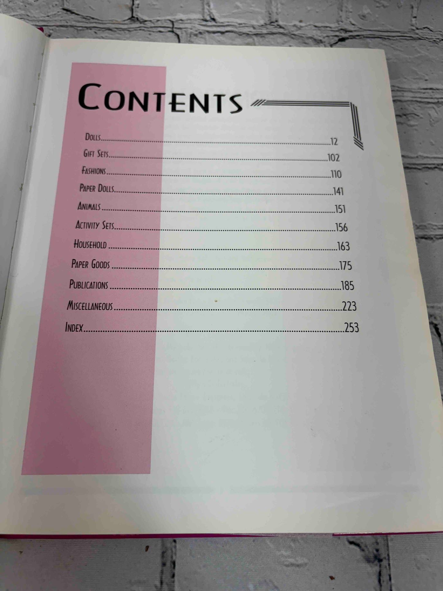 A Decade of Barbie Dolls and Collectibles 1981-1991: Identification and Values