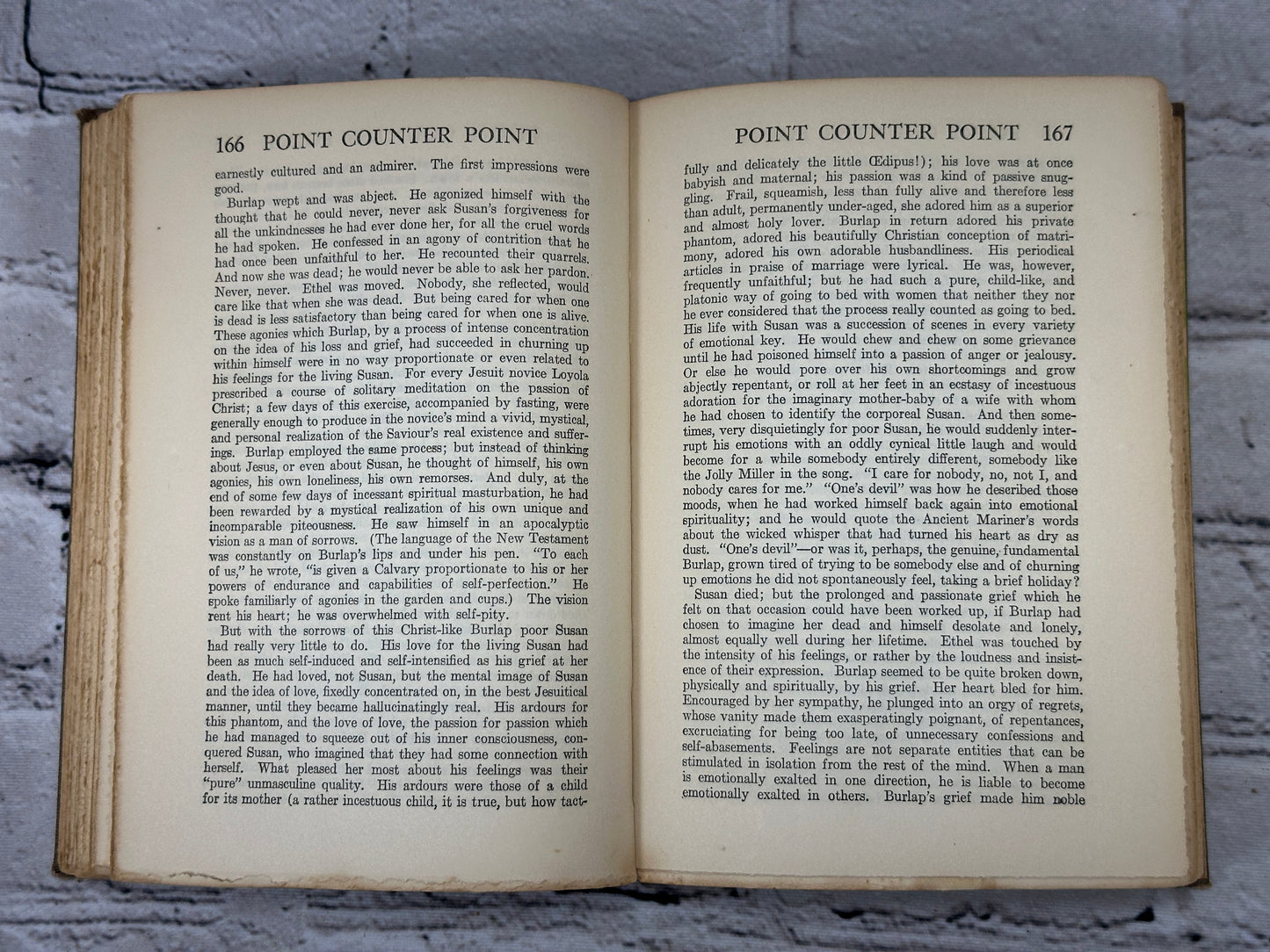 Point Counter Point by Aldous Huxley [First U.S. Edition · 1928]