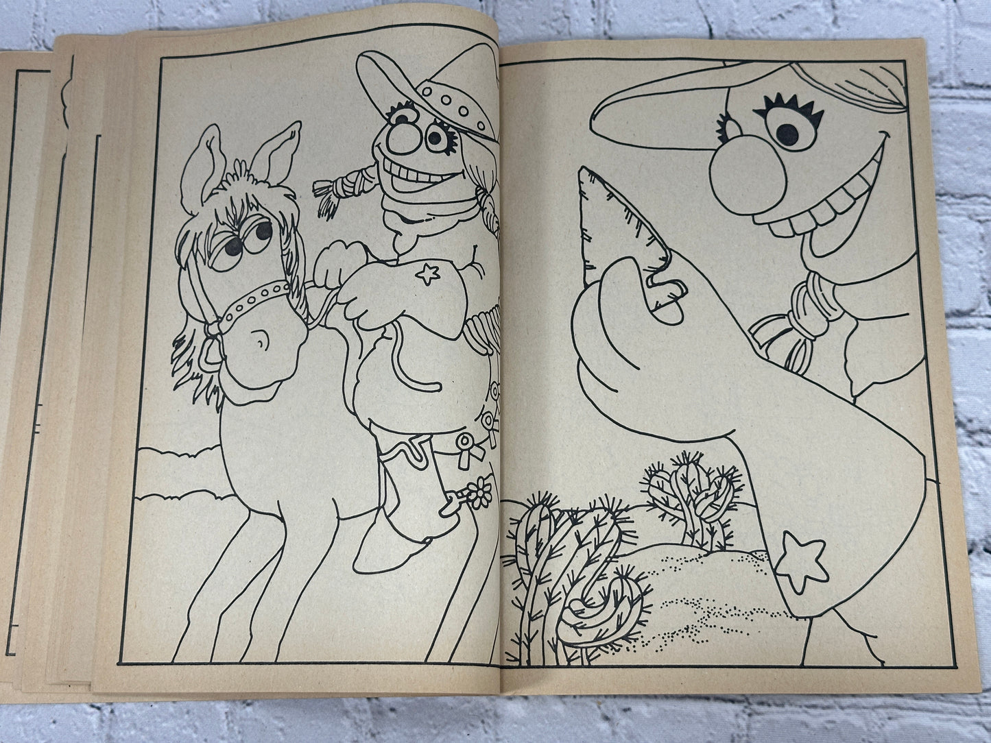 Sesame Street My Favorite Things Coloring Book Ftng. Jim Hensons Muppet Babies 1359-1