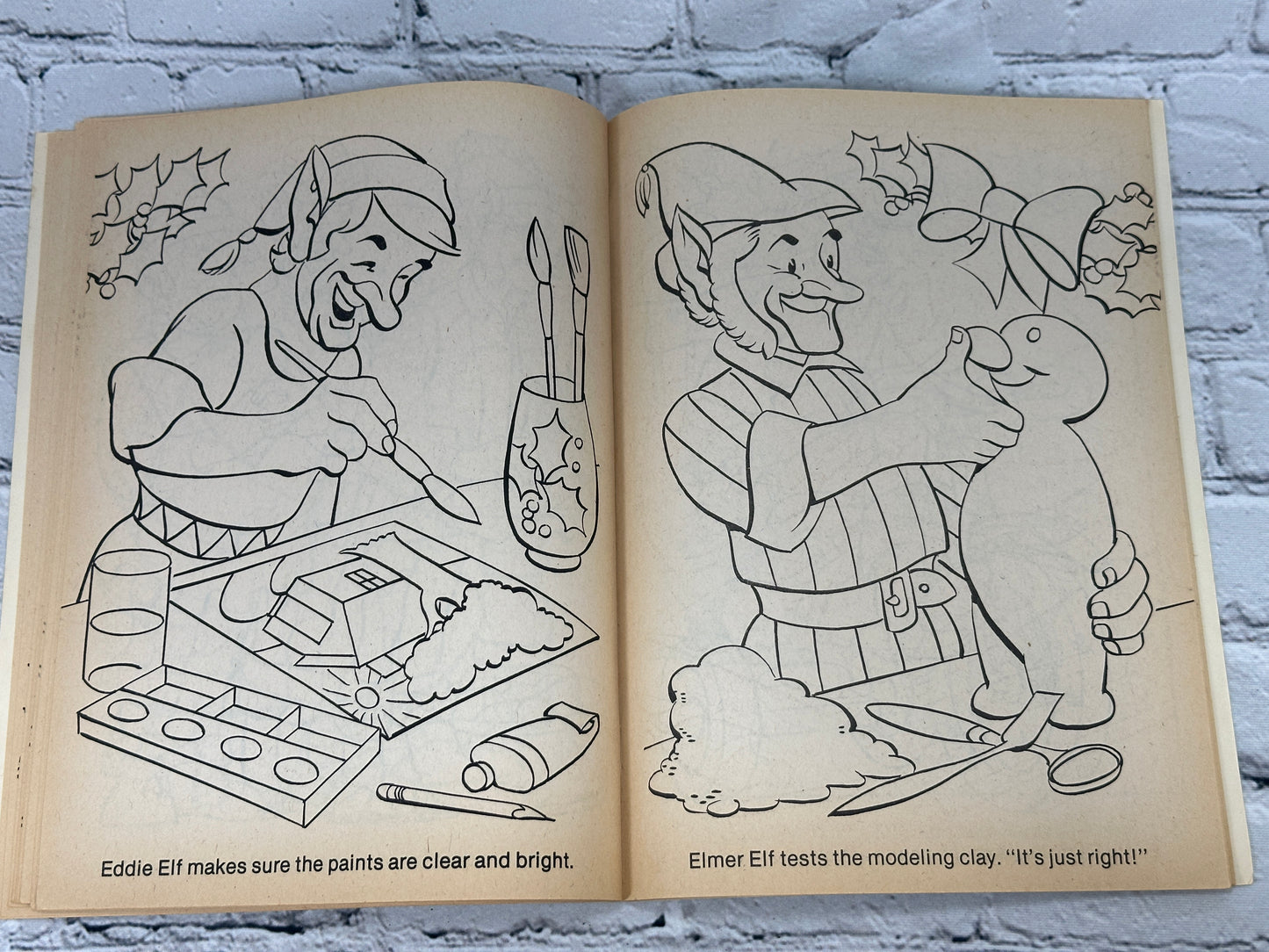 Christmas Coloring Book 426-5 [Waldman Publishing · 1981]