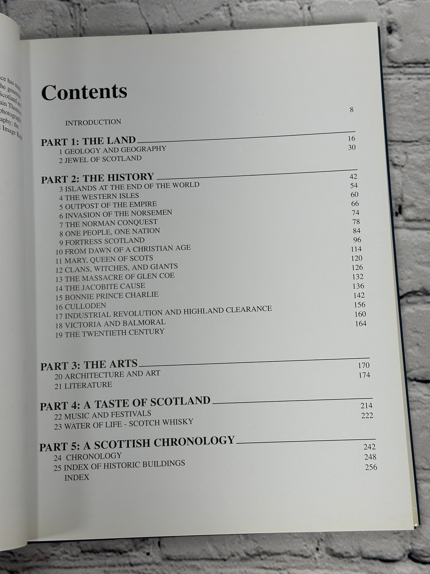 Scotland By Nigel Blundell [Barnes & Nobles Books · 1998]