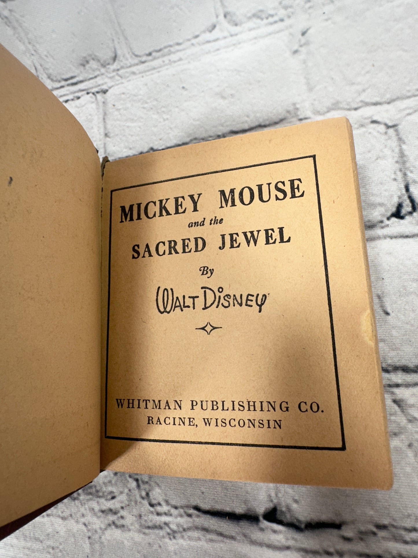 Big Little Book Mickey Mouse and the Sacred Jewel 1187 [Whitman · 1936]