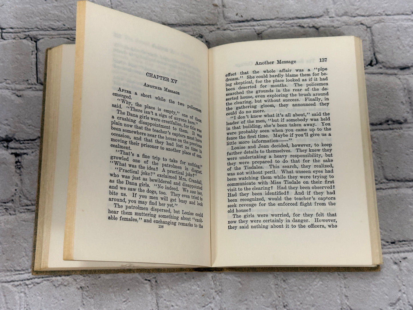 The Secret at Lone Tree Cottage, The Dana Girls Mystery..by Carolyn Keene [1934]