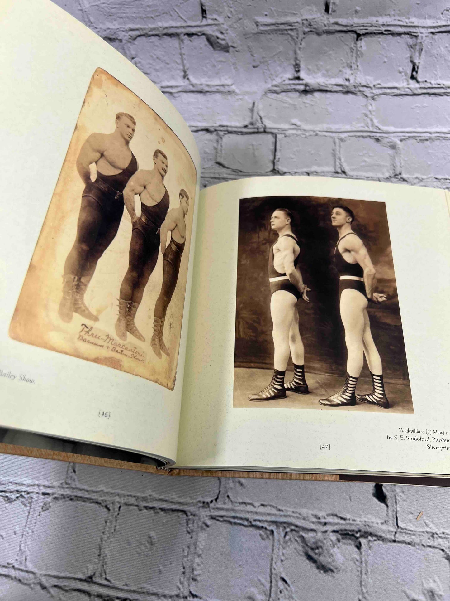 Strong Man: Vintage Photos of a Masculine Icon