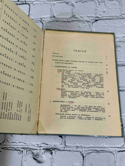 Enciclopedia del Corte y Confeccion by Ana-Maria Calera and Montserrat Marti, 1965 Gasso Hnos Hardcover - measurement table and index