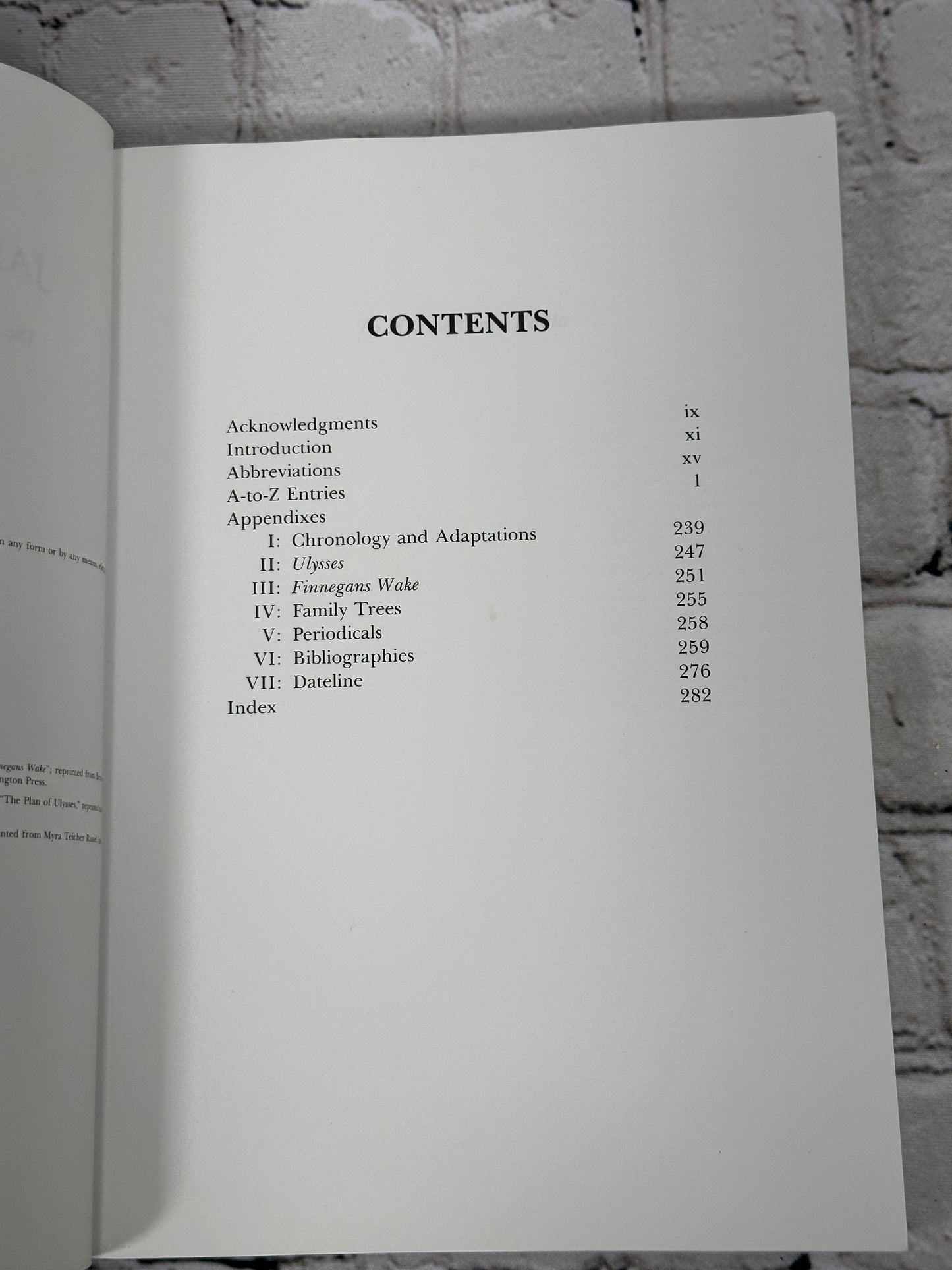 James Joyce A to Z: The Essential Reference to His Life and Writings [1996]