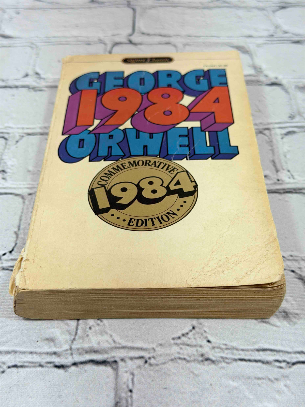 1984 by George Orwell, 1983 Signet Classic Mass Market Paperback - page edges