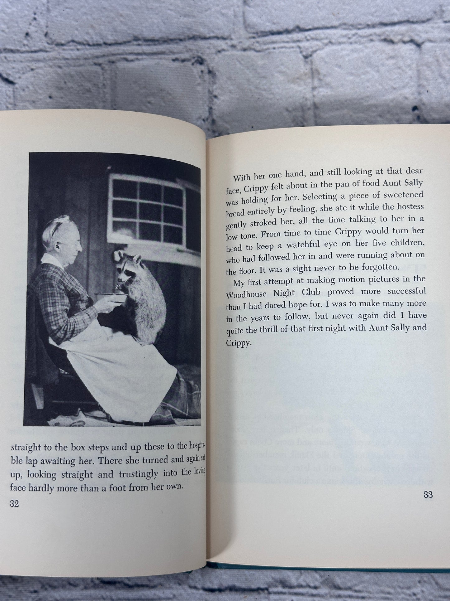 Aunt Sally’s Friends In Fur Thornton W. Burgess [1st Edition · 1955]