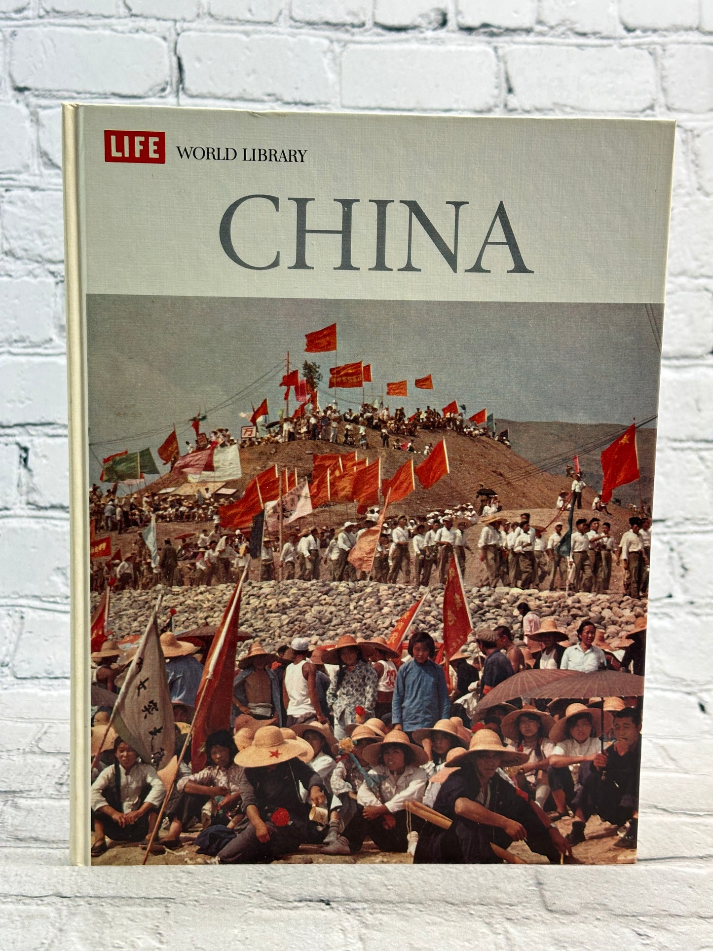 China by Loren Fessler [1963 · Life World Library]