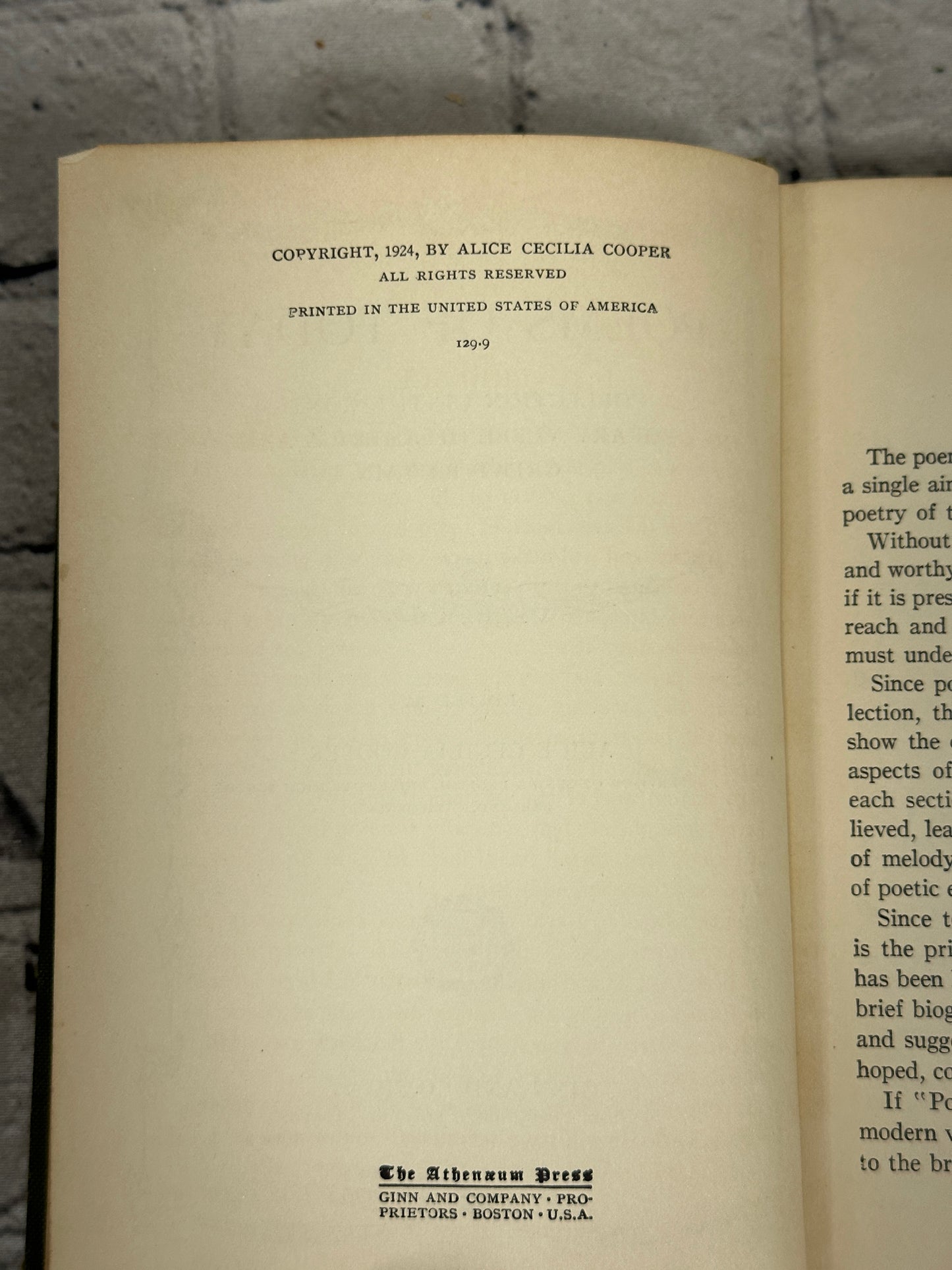 Poems of Today A Collection of the Contemporary Verse of America & Great..[1924]