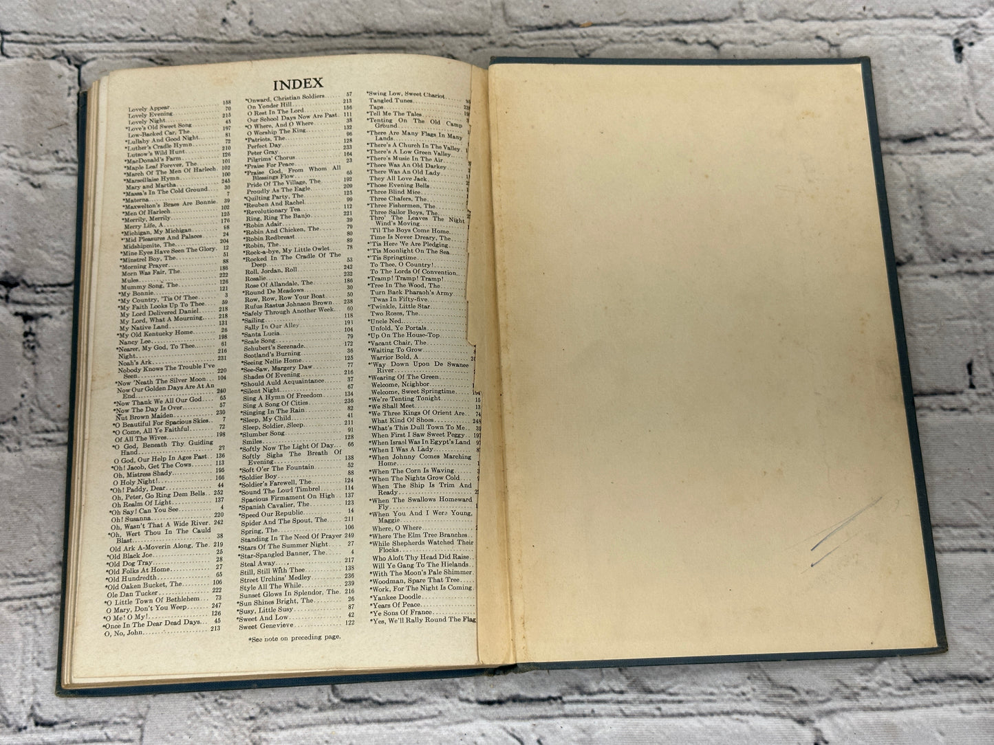 The Golden Book Of Favorite Songs Part One [1923 · Revised Enlarged]