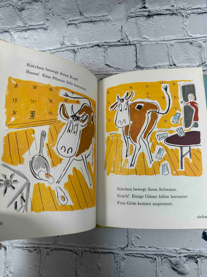 Die Neugierige Kuh (The Curious Cow)