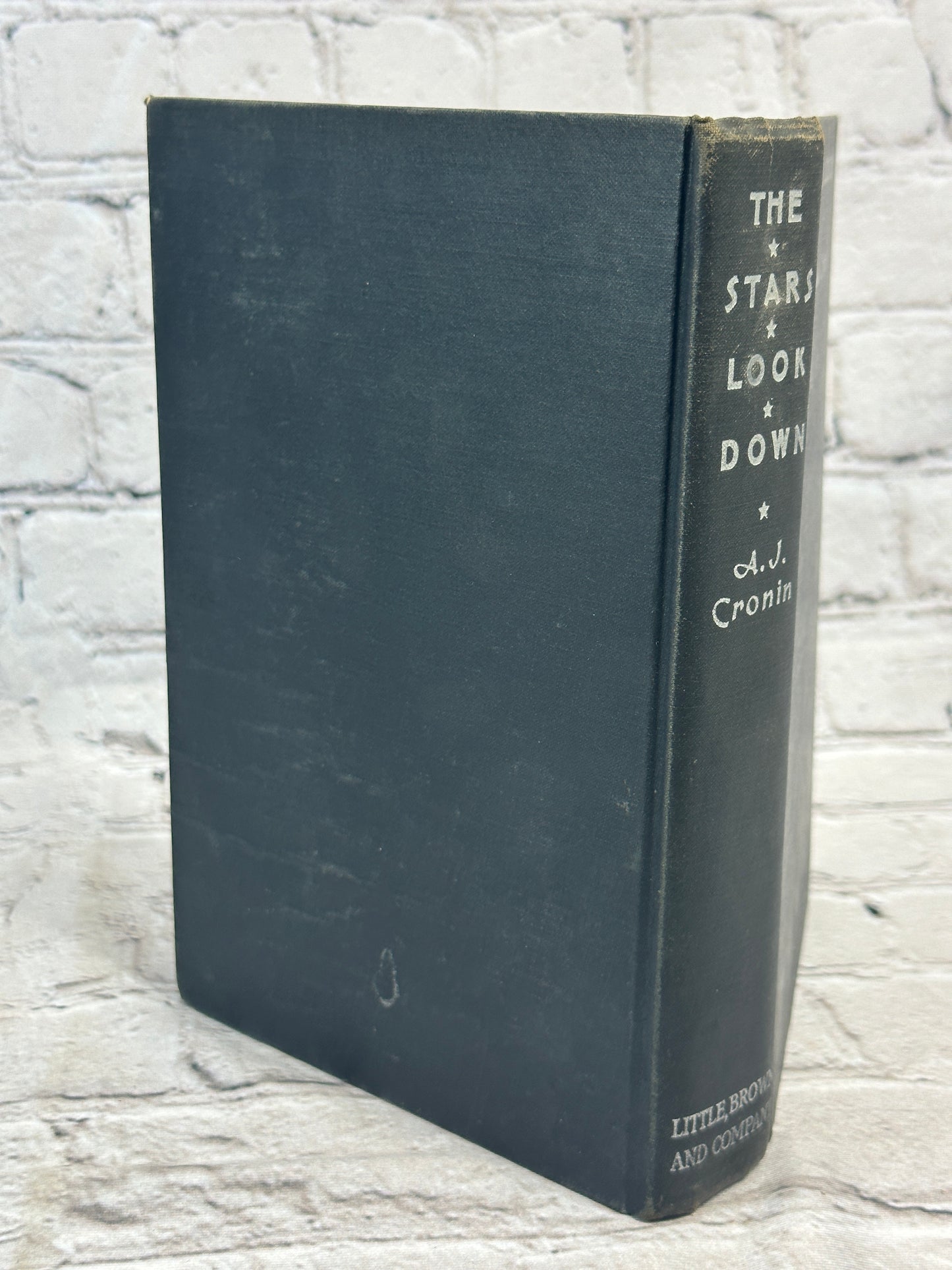 The Stars Look Down by A.J. Cronin [1935 · 1st Edition]