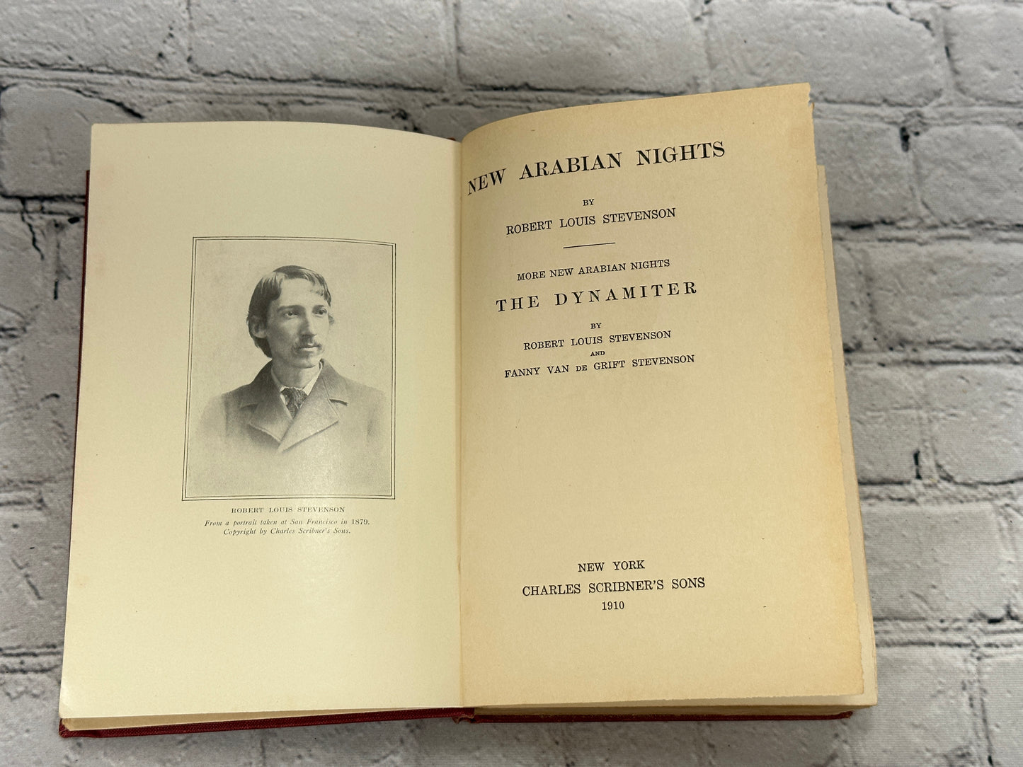 New Arabian Nights and The Dynamiter by Robert Louis Stevenson [1910]