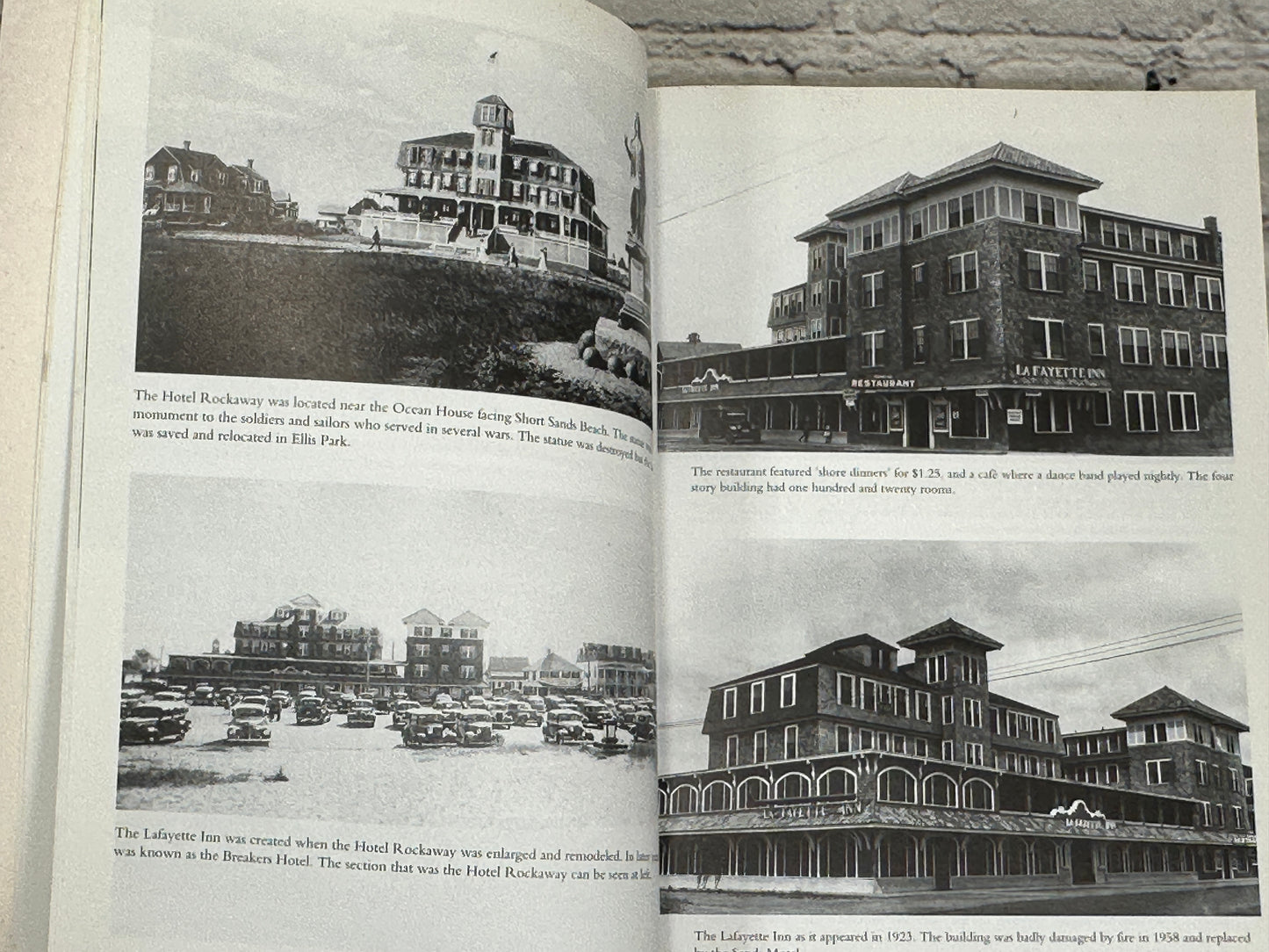 Old York Beach by John D. Bardwell [2003 · Images of America]