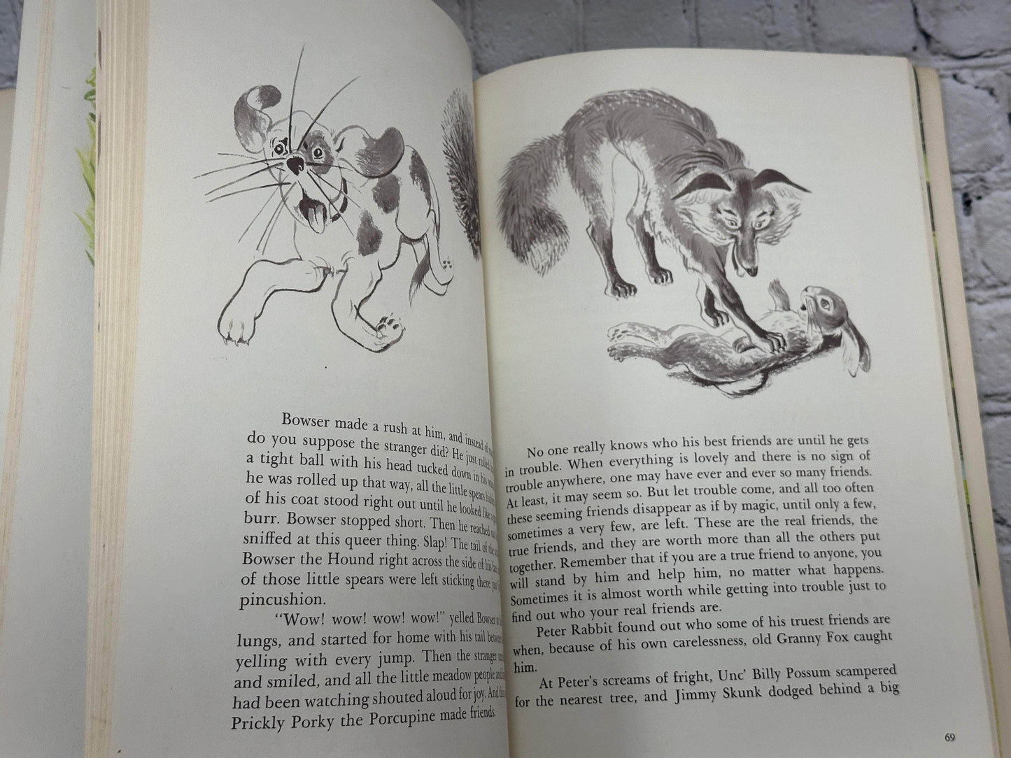 Flipped Pages Bedtime Stories by Thornton W. Burgess [Elephant Books · 1978]