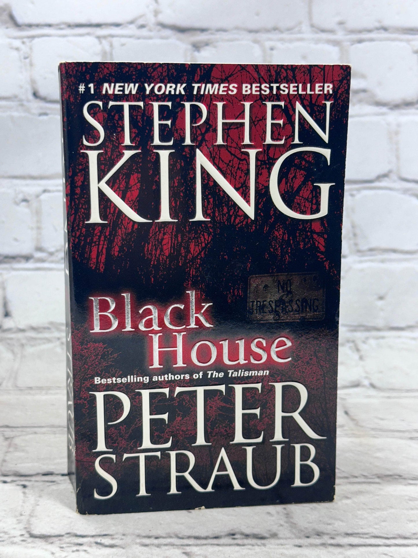 Flipped Pages Black House by Stephen King &  Peter Straub [2002]