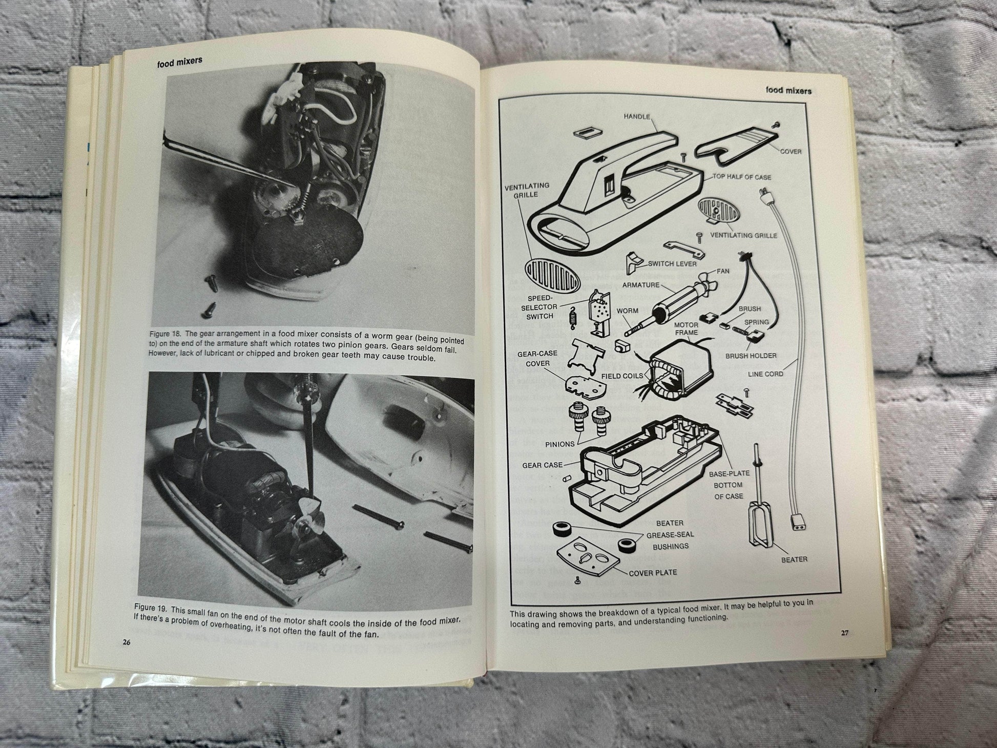 Flipped Pages Complete Step Appliance Repair Manual by Mort Schultz [1975]