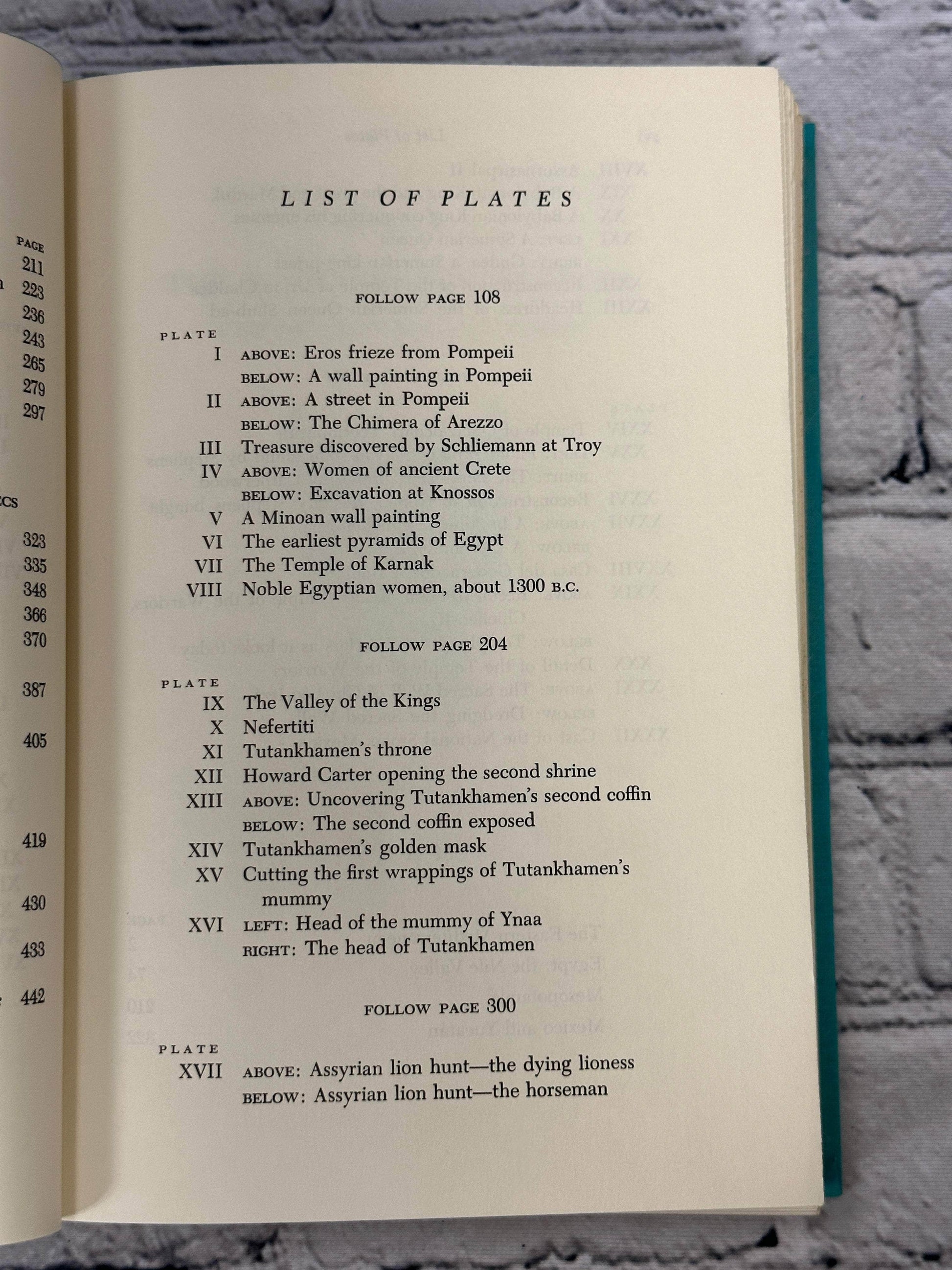 Flipped Pages Gods, Graves, and Scholars by C. W. Ceram [1970 · 4th Printing]