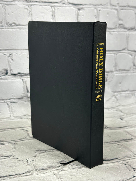 Flipped Pages King James Version Holy Bible Containing Old And New Testament Bible [2018]