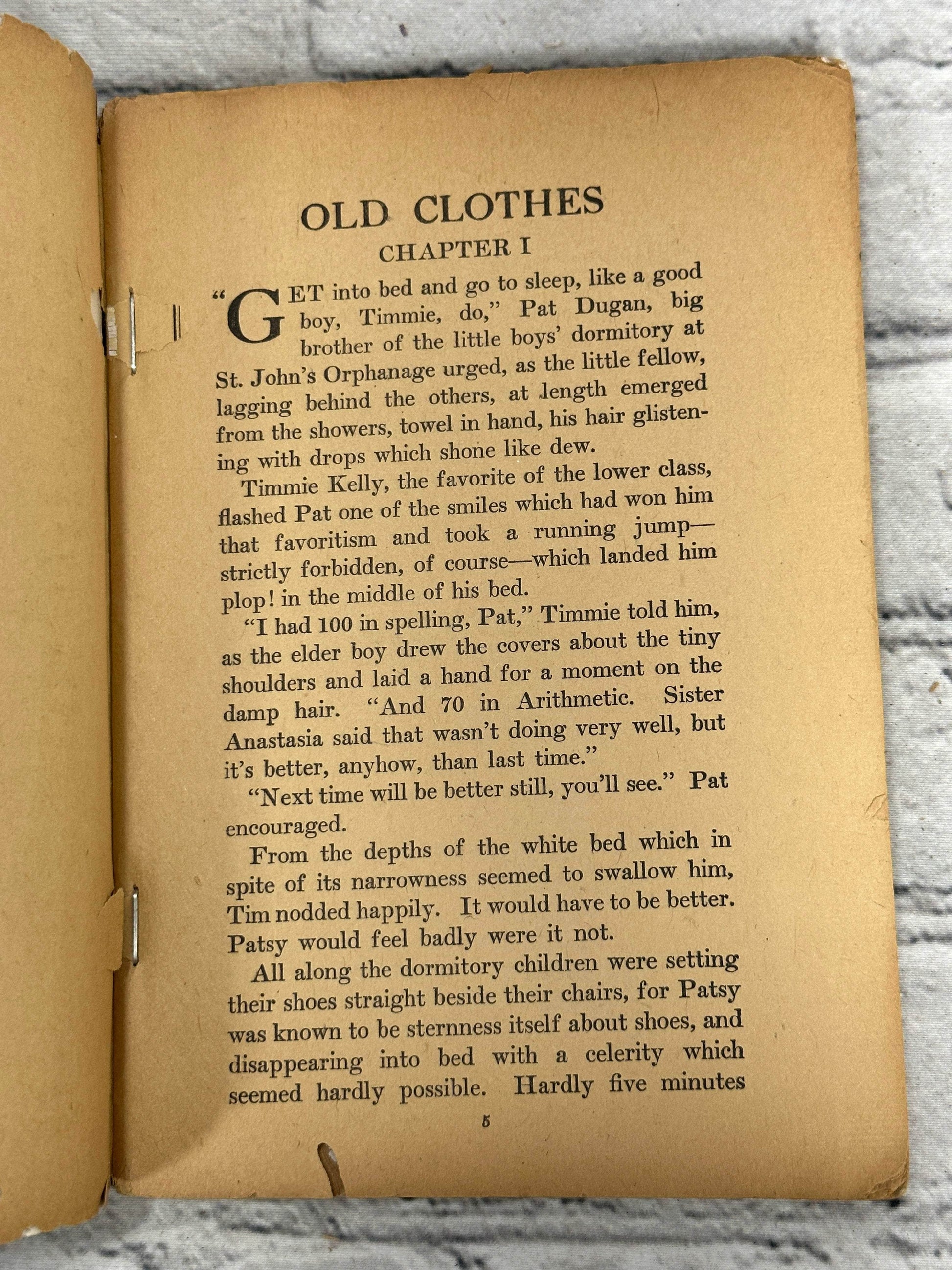 Flipped Pages Old Clothes: A Sequel to the Ragman by Willard Mack [1925]