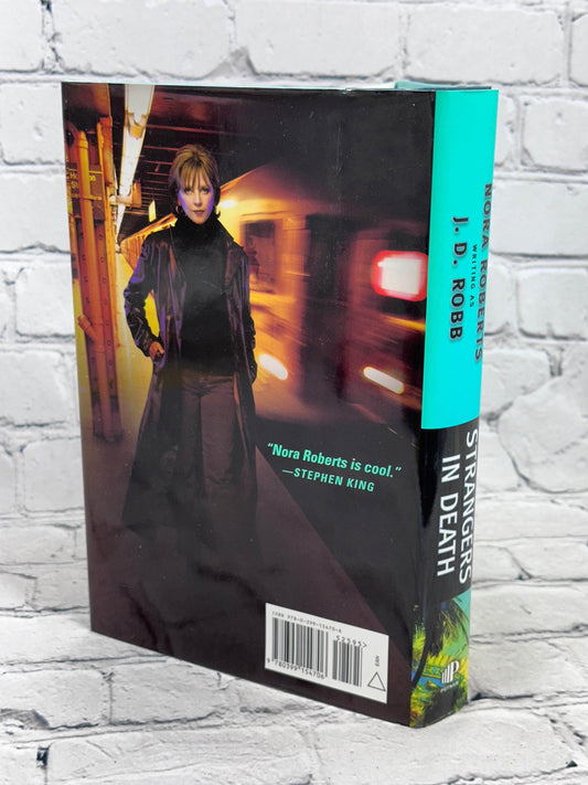 Flipped Pages Strangers in Death By J. D. Robb [1st Ed. · 1st Print · 2008]