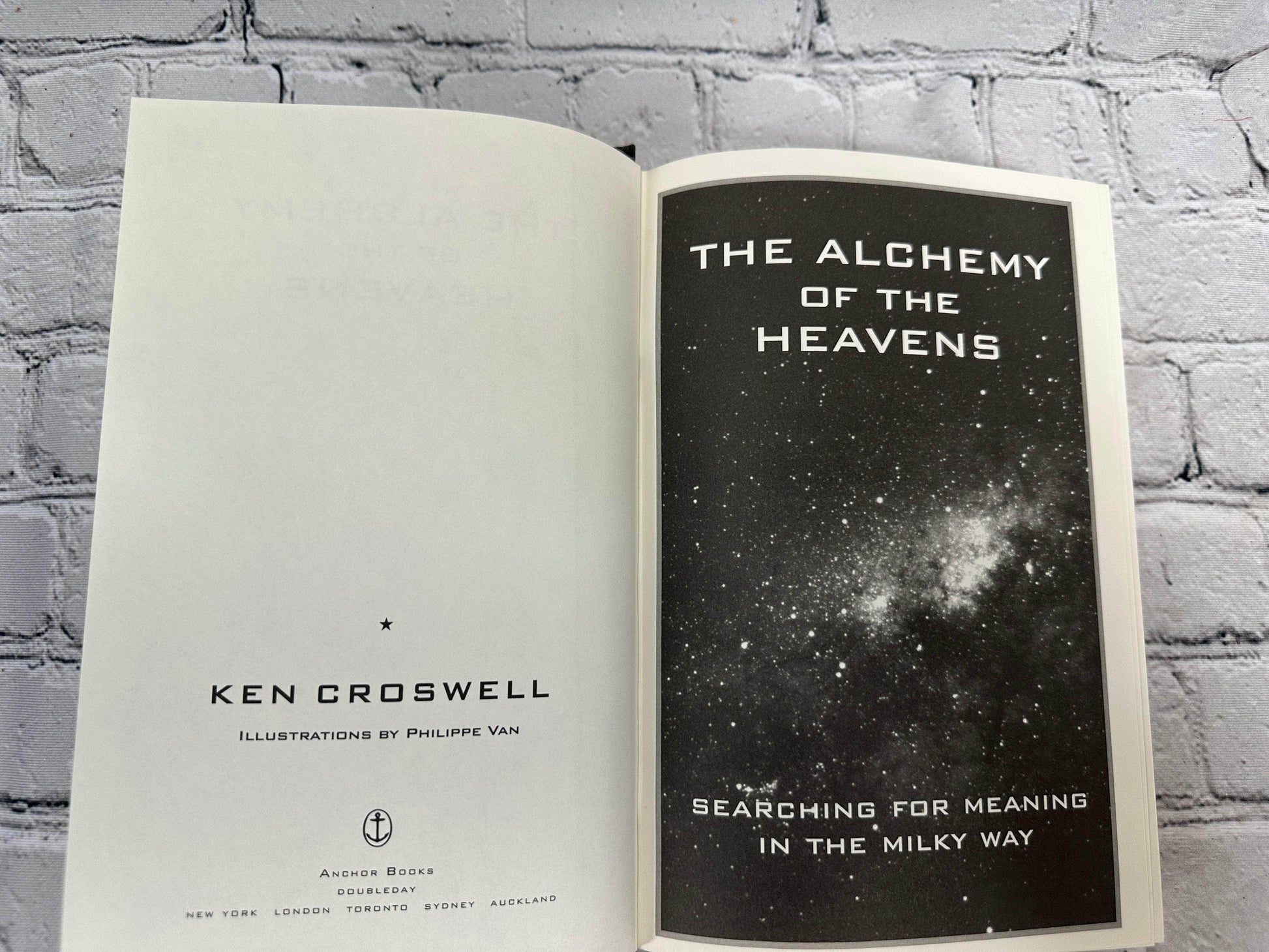 Flipped Pages The Alchemy of the Heavens by Ken Croswell [1995 · First Print]