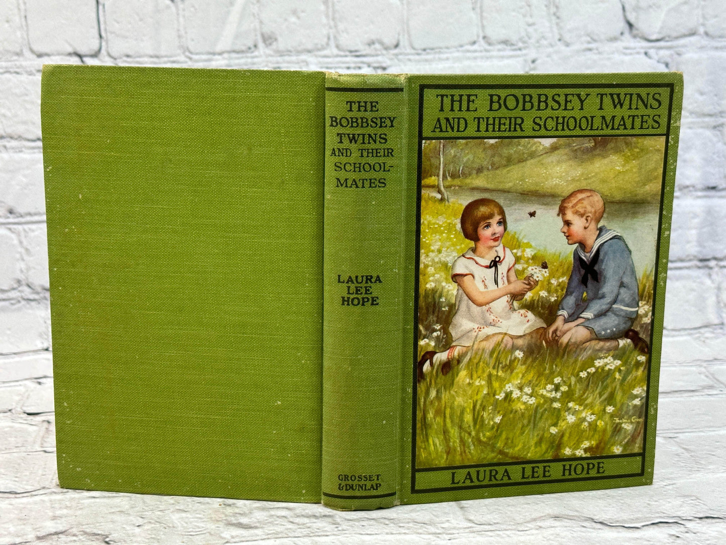 Flipped Pages The Bobbsey Twins and Their Schoolmates by Laura Lee Hope [1928]