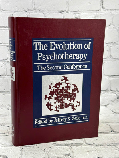 Flipped Pages The Evolution of Psychotherapy: the Second Conference By Zeig, Jeffrey [1992]