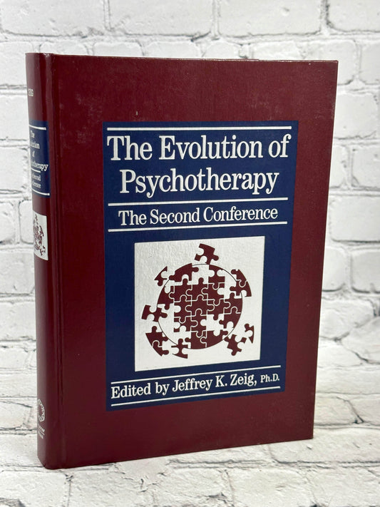 Flipped Pages The Evolution of Psychotherapy: the Second Conference By Zeig, Jeffrey [1992]