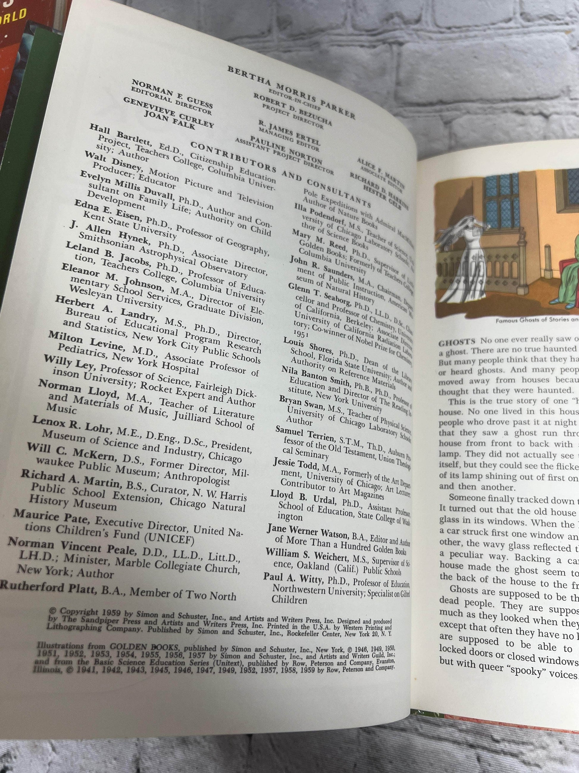 Flipped Pages The Golden Book Encyclopedia Book 7 by Bertha Parker [Simon & Schuster · 1959]