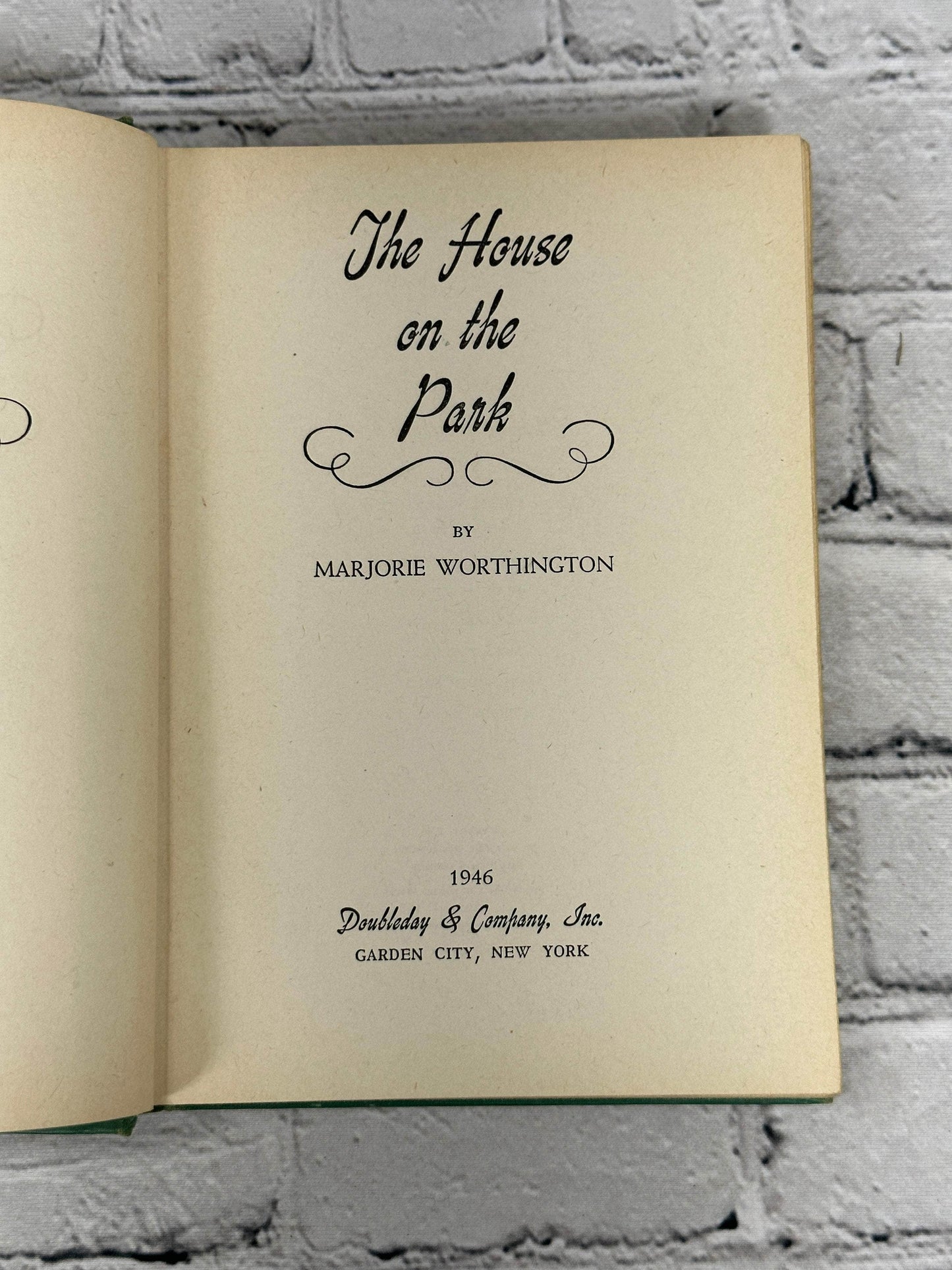 Flipped Pages The House on the Park By Marjorie Worthington [1946 · First Edition]