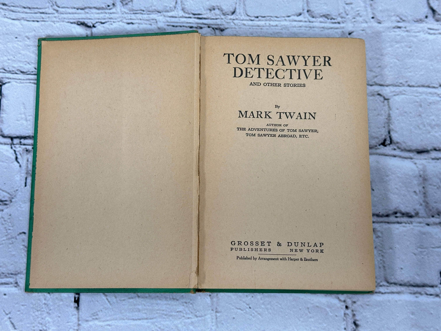 Flipped Pages Tom Sawyer Detective and Other Stories by Mark Twain