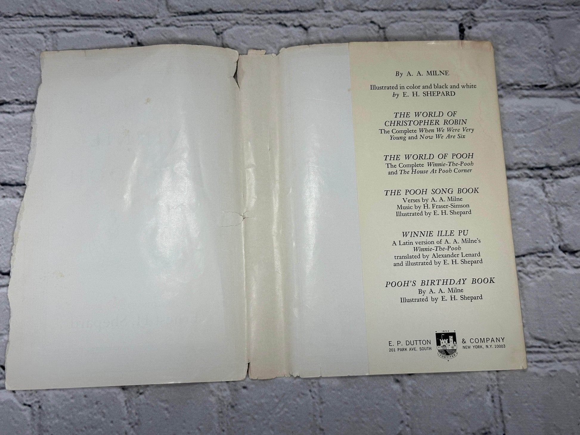 Flipped Pages Winnie-The-Pooh By A.A. Milne [Reprinted 1961 · E. P. Dutton]