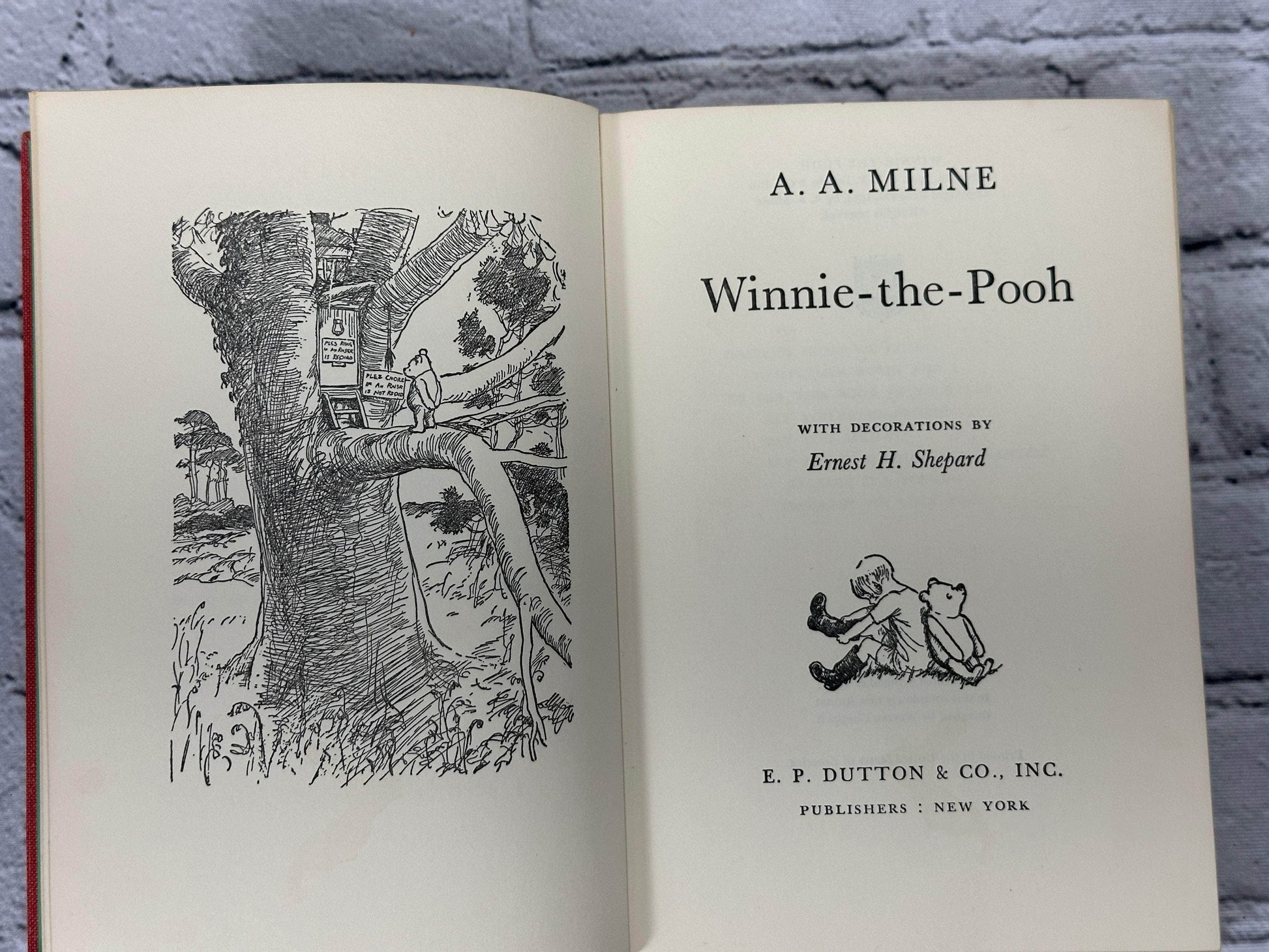 Flipped Pages Winnie-The-Pooh By A.A. Milne [Reprinted 1961 · E. P. Dutton]