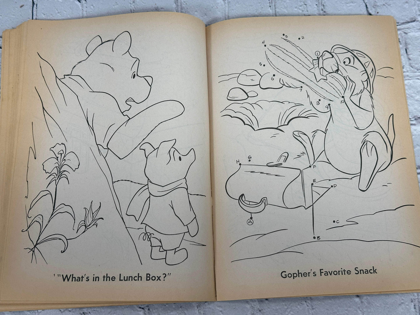 Flipped Pages Winnie the Pooh Coloring Book [Golden Books · #1045-6 · 1976]