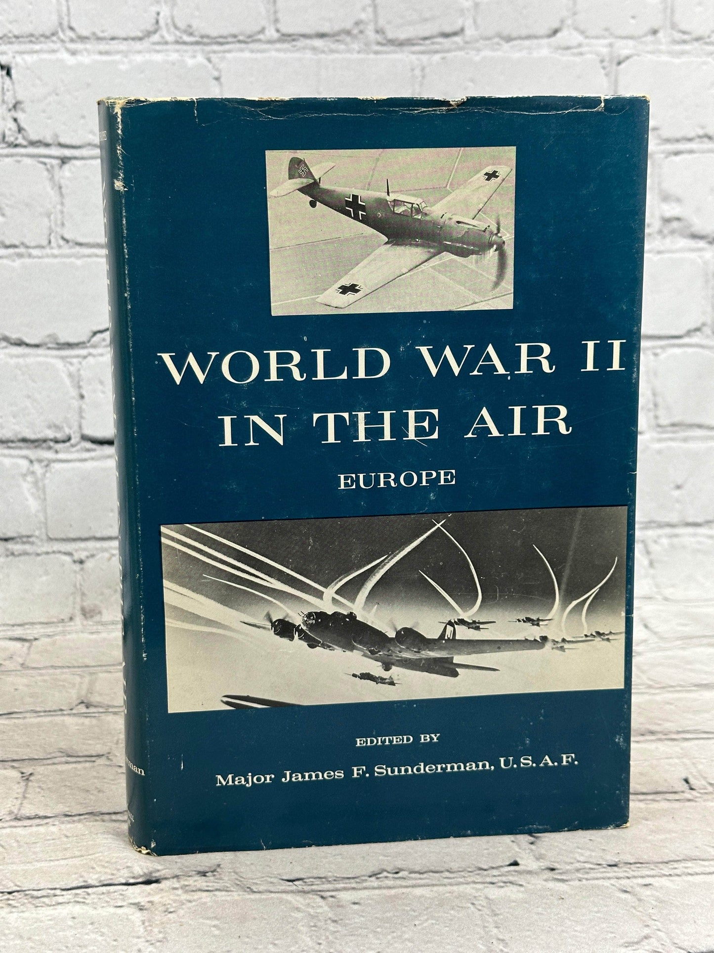 Flipped Pages World War II In The Air: Europe by James Sunderman [1963]