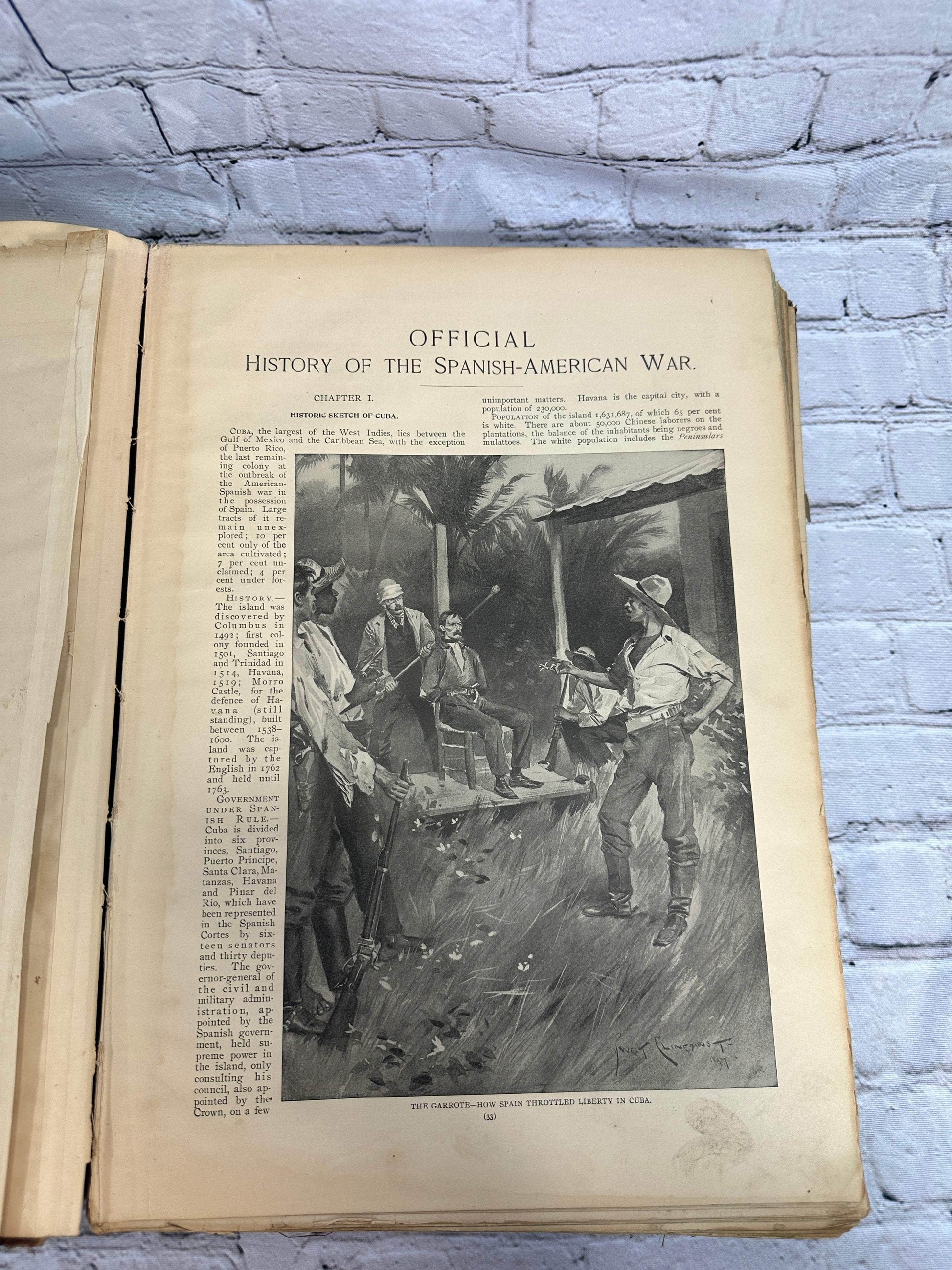 Flipped Pages Wright's Official History of the Spanish American War by General Wright [1900]