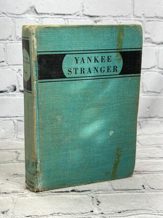 Flipped Pages Yankee Stranger by Elswyth Thane [1944 · Fifteenth Printing]