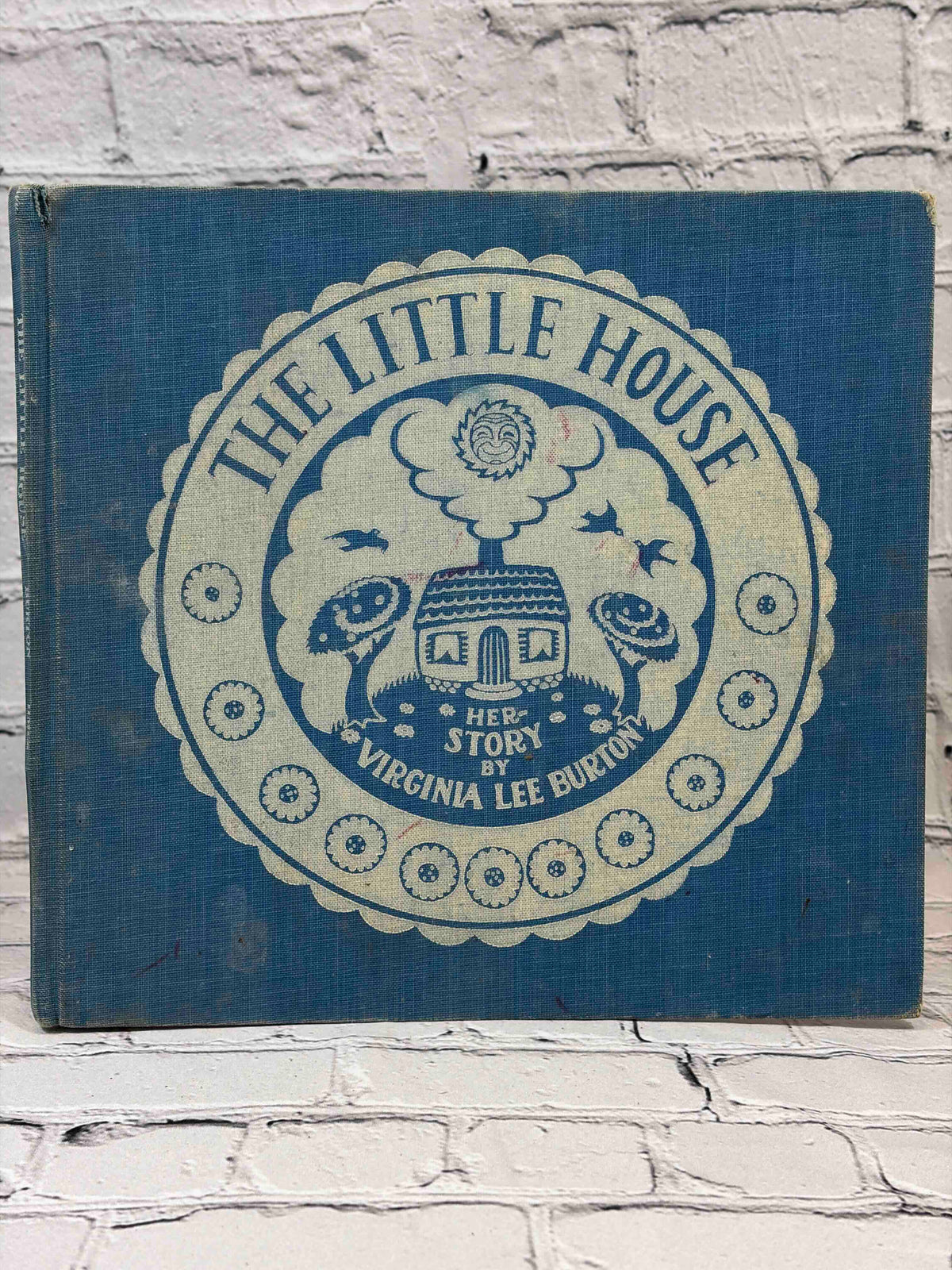 The Little House by Virginia Lee Burton, 1942 Houghton Mifflin hardcover - front cover