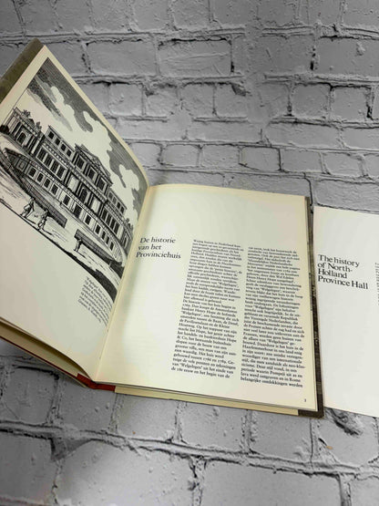 Provinciehuis Noord-Holland by Noortje de Roy van Zuydewijn, Provinciaal Bestuur van Noord-Holland hardcover - Dutch history text with engraving, English booklet alongside