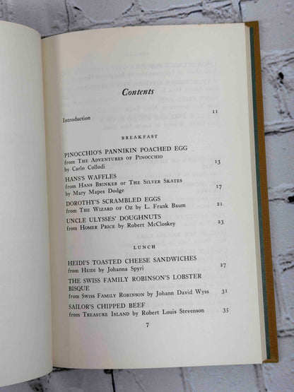 The Storybook Cookbook by Carol MacGregor, 1967 Doubleday hardcover - contents page