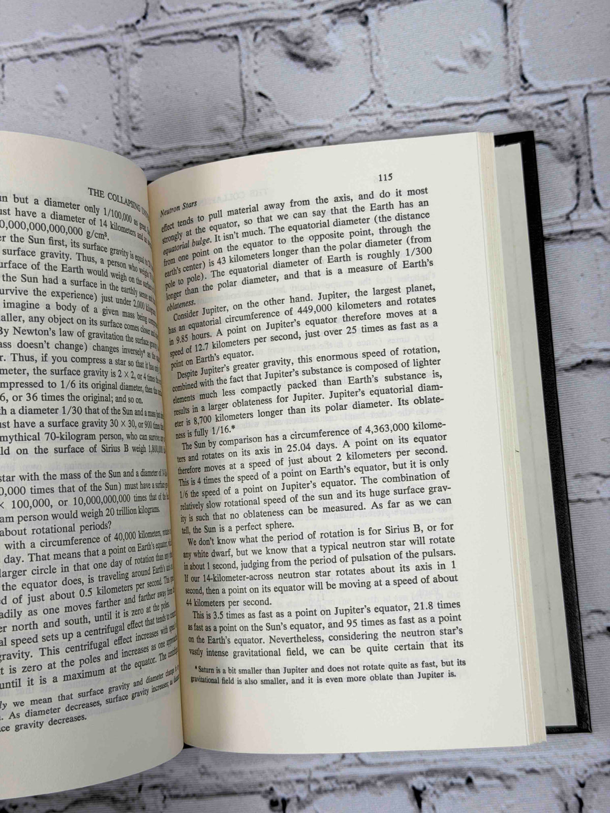 The Collapsing Universe by Isaac Asimov, 1977 Walker and Company hardcover - sample pages